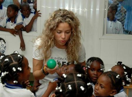 shakira in pies delcazos